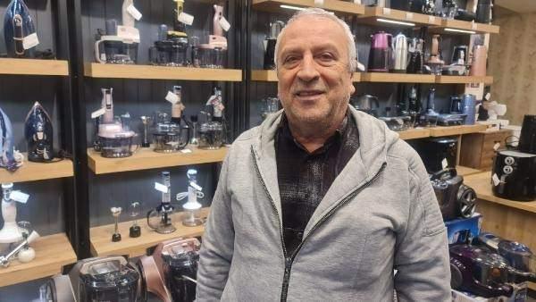 Foto - Mağazaya giren kuş, öyle bir yere yuva yaptı ki...