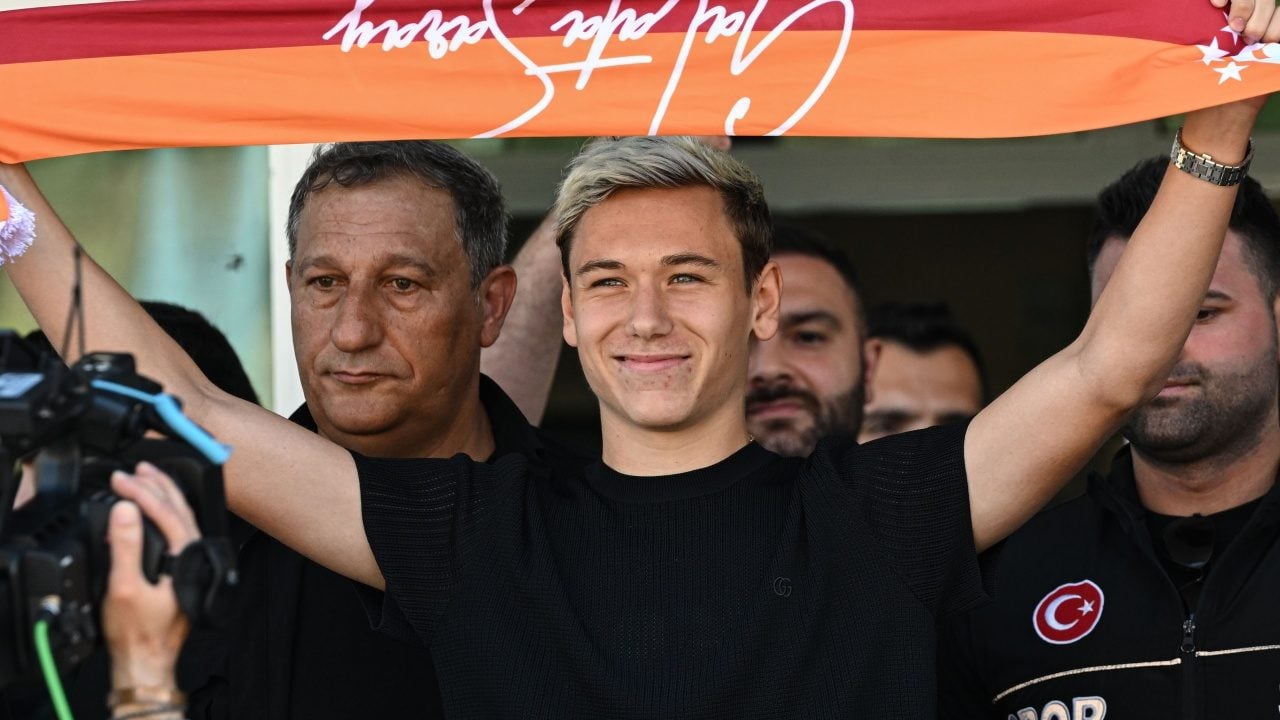 Foto - Mağlubiyet isyanında parlayan isim: Galatasaray'ın tesellisi oldu: