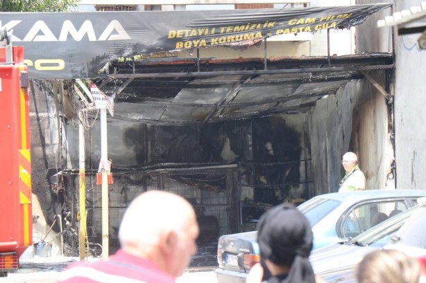 Mahalleli korkudan sokağa döküldü