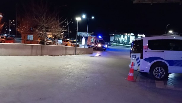 Foto - Mahkum yatağını ateşe verdi, 12 kişi karbonmonoksit gazından zehirlendi