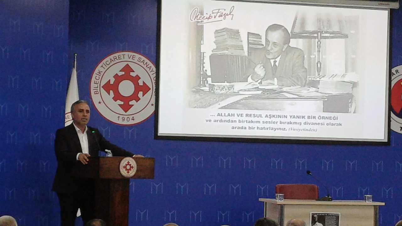 Mahmut Bıyıklı Bilecik'te konuştu: Bir neslin inşasına adanan ömür...