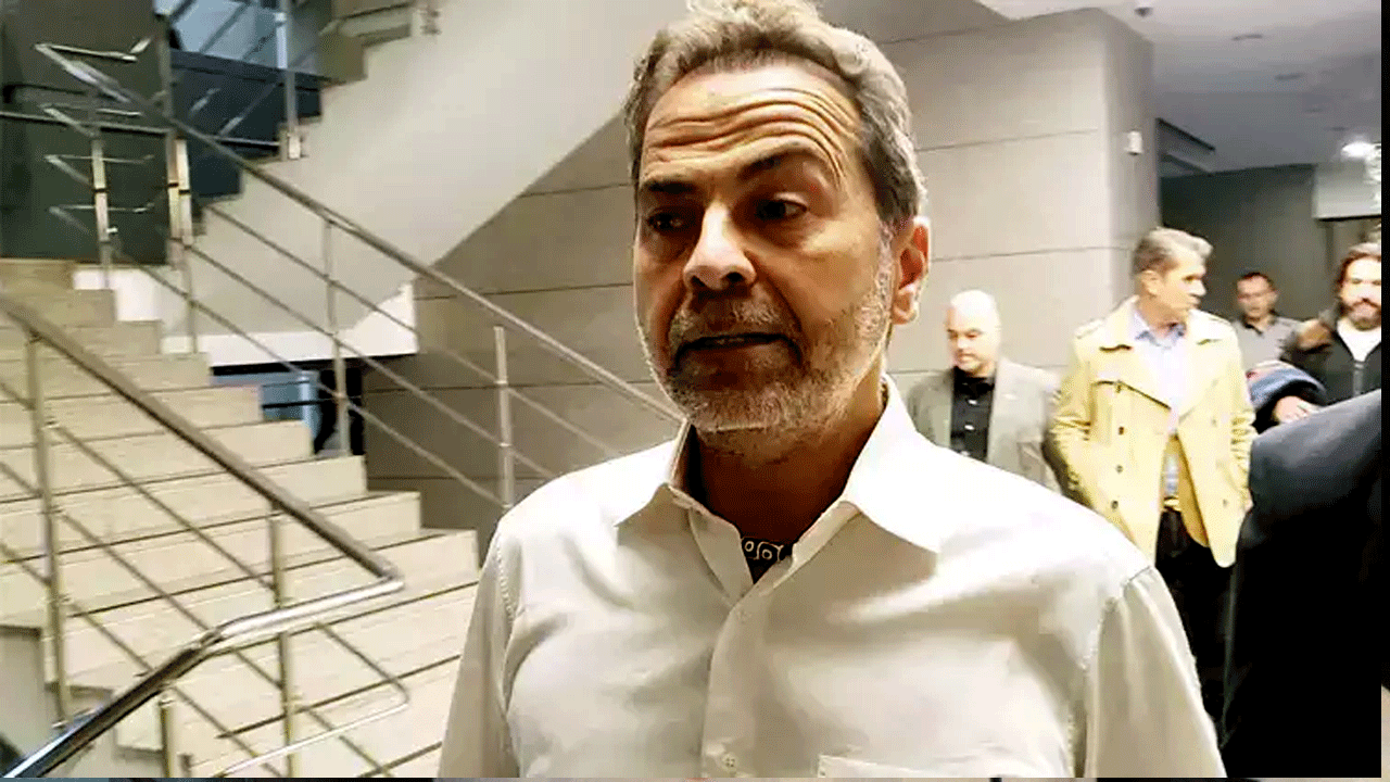 Foto - Mahruki, apartmandaki küçük kızlara cinsel istismarda bulunmak için fırsat kolluyor!" Ben de düşünce özgürlüğümü kullanabilir miyim? Tamam mıyız Mahruki?