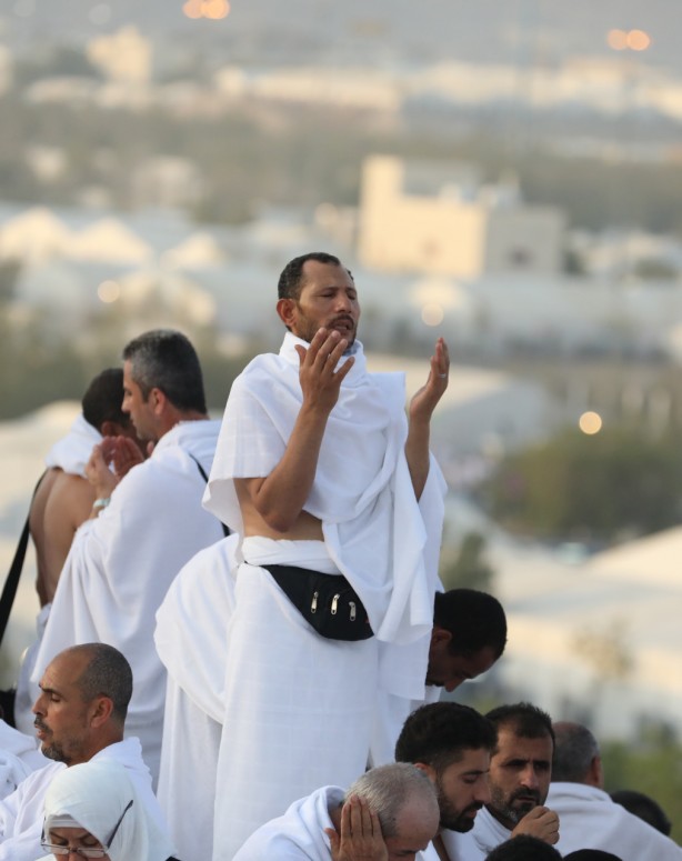 Foto - Mahşer provası... Milyonlarca hacı adayı Arafat'ta