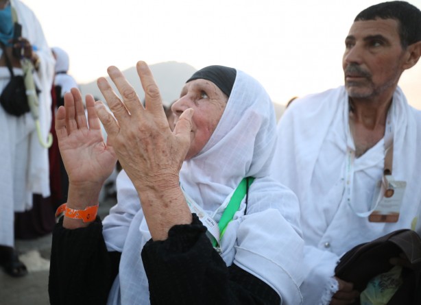 Foto - Mahşer provası... Milyonlarca hacı adayı Arafat'ta