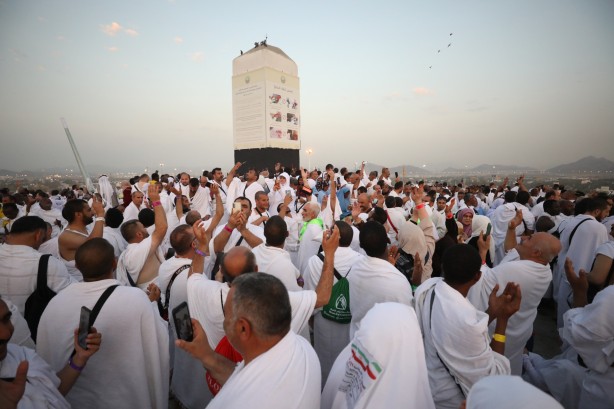 Foto - Mahşer provası... Milyonlarca hacı adayı Arafat'ta