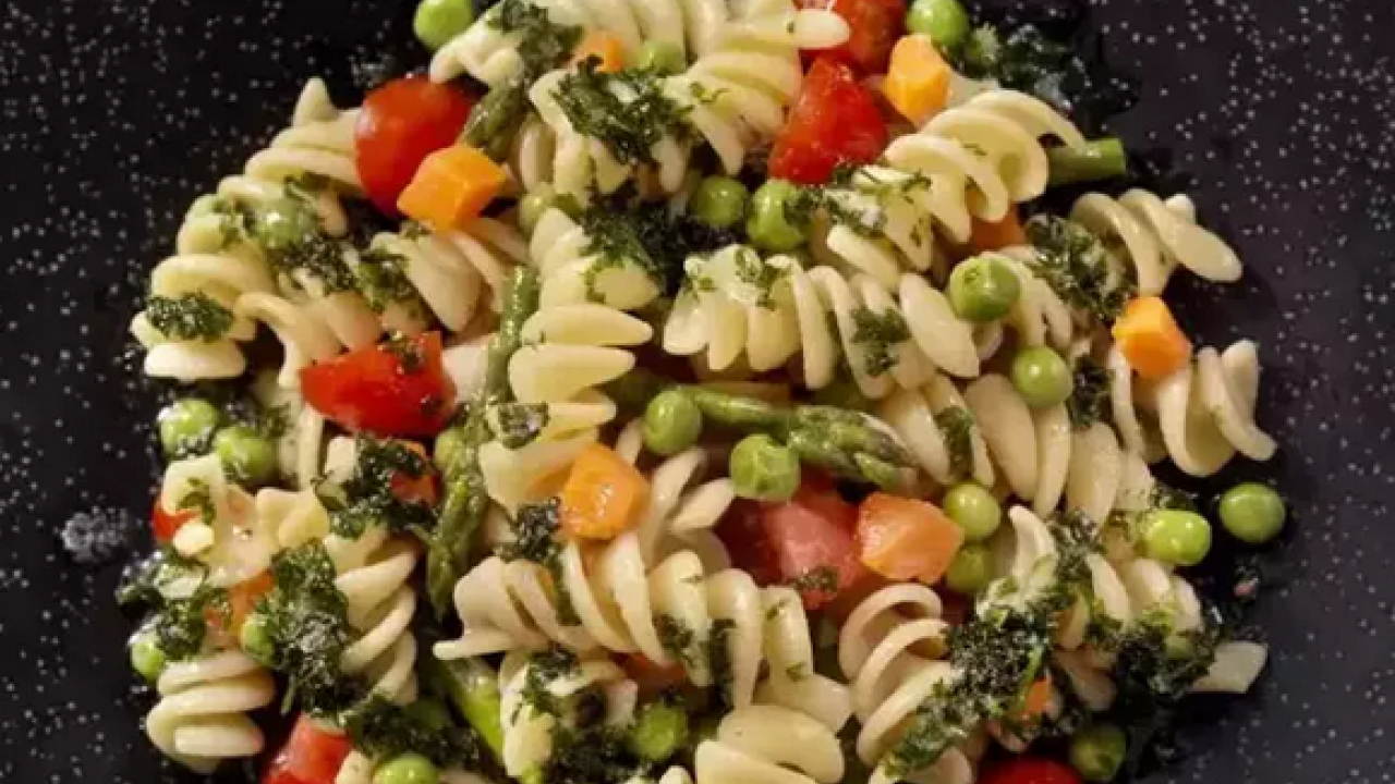 Foto - Makarnayı yıllardır yanlış tüketiyormuşuz! Lezzetini 10'a katlıyor: