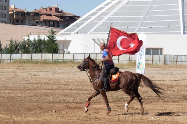 Foto - Malatya'da atlı cirit gösterisi