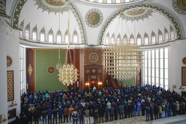 Foto - Malatya'da cuma namazı sırasında artçı sarsıntı