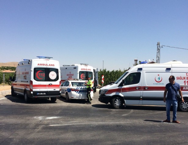 Foto - Malatya’da feci kaza! Çok sayıda yaralı var