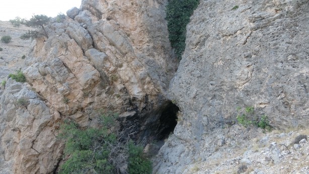 Foto - Malatya'daki bu mağaraya kimse giremiyor! Dibini gören olmadı