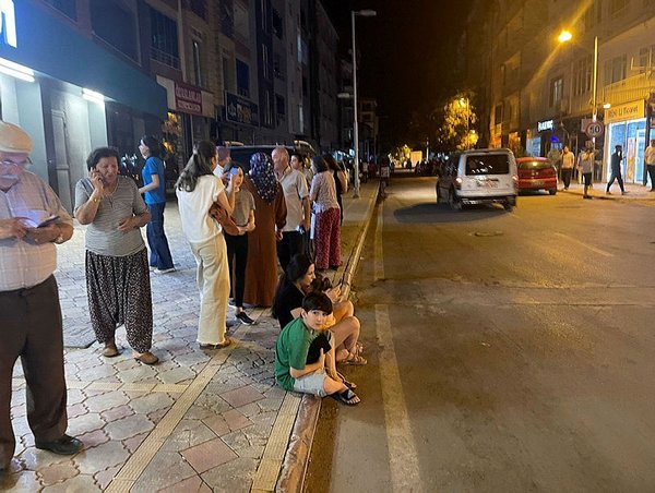 Foto - Malatya'daki deprem sonrası İstanbul için korkutan açıklama: Her şey bunu gösteriyor
