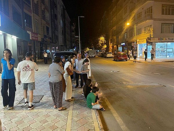 Foto - Malatya'daki deprem sonrası İstanbul için korkutan açıklama: Her şey bunu gösteriyor