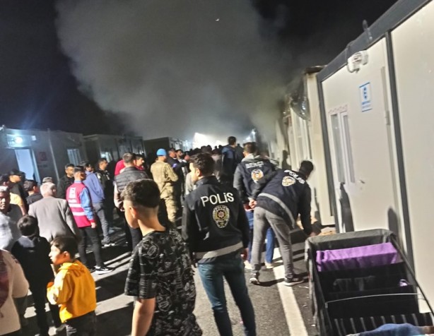 Foto - Malatya’daki konteynerde yangın! Ucuz atlatıldı