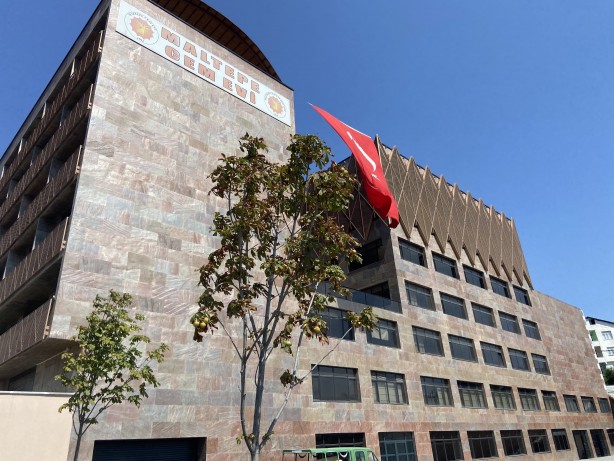 Foto - Maltepe’de Cemevi krizi: Belediye banka hesaplarına el koydu: Cemevi'mizi Ali Kılıç'a kaptırmayacağız!