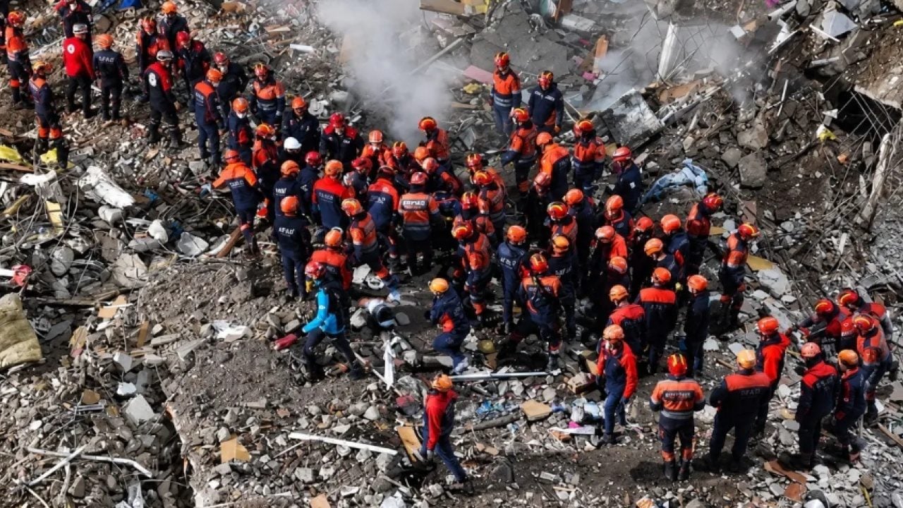 Foto - Maltepe’deki facia İmamoğlu döneminin sicili: 5 ilçede 43 dava