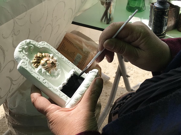 Foto - Malzemeler ziyan olmasın diye başladı! Şimdi taleplere yetişemiyor