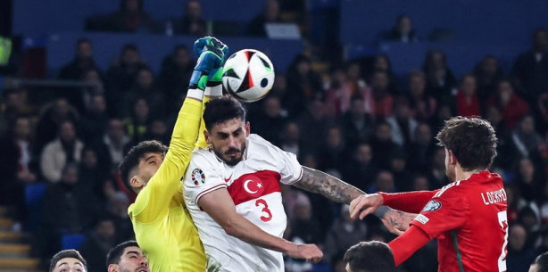 Foto - Manchester United'de çok büyük kriz! Taraftar resmen ayaklandı! Nedenini duyunca çok şaşıracaksınız...