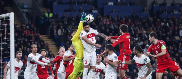 Foto - Manchester United'de çok büyük kriz! Taraftar resmen ayaklandı! Nedenini duyunca çok şaşıracaksınız...