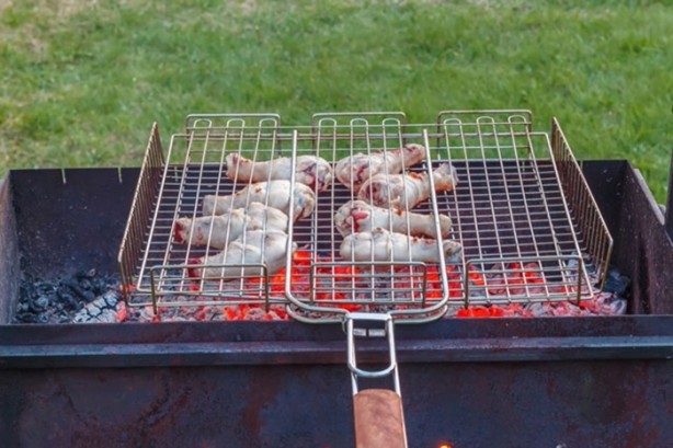 Foto - Mangal yaparken dikkat!