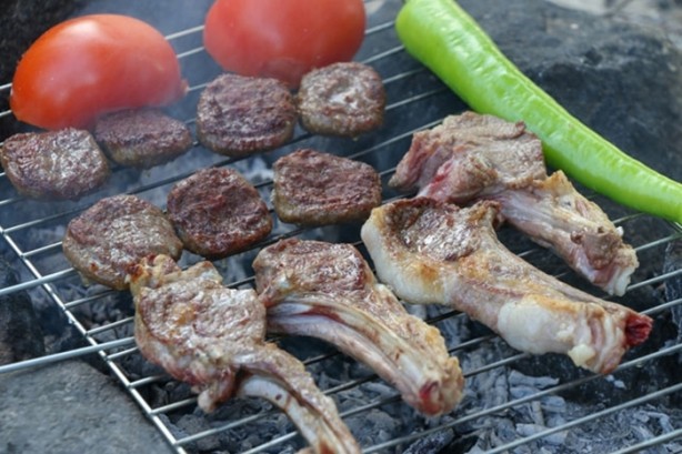 Foto - Mangal yaparken dikkat!