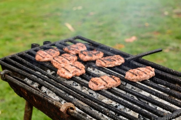 Foto - Mangal yaparken dikkat!