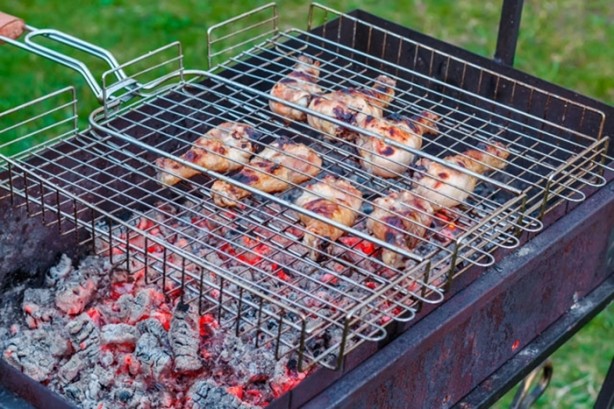 Foto - Mangal yaparken dikkat!