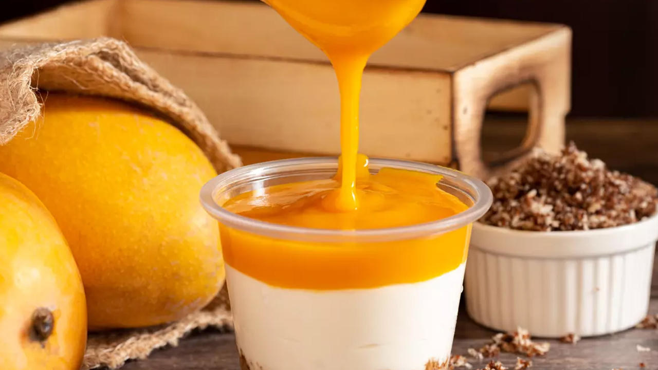 Mango nasıl yenir? 4 teknikten haberdar oldunuz mu? Bunu yapanlar, çekirdekler gidiyor! 