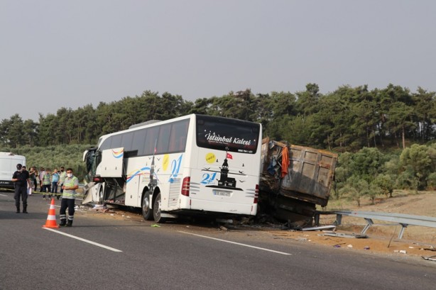 Foto - Manisa'da facia! 9 kişi öldü