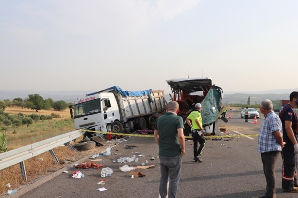 Foto - Manisa'da facia! 9 kişi öldü