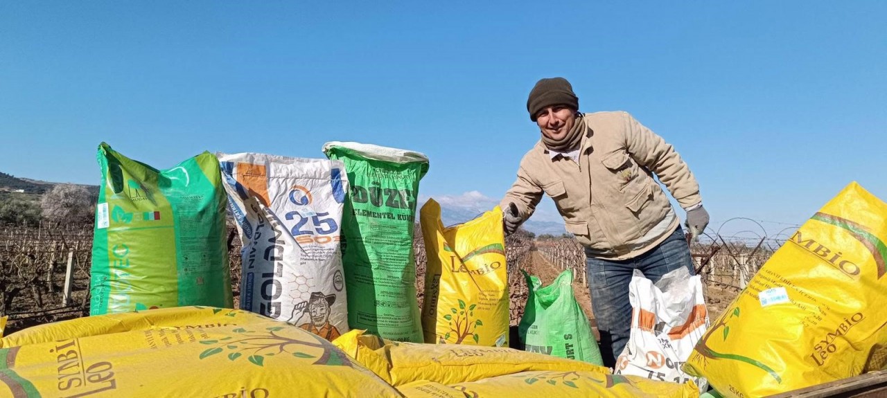Foto - Manisa'da üzüm bağlarına kış bakımı başladı