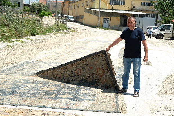 Foto - Manisa'dan ABD'ye gönderiliyor! Yollara serdiler kazaya sebep oldu