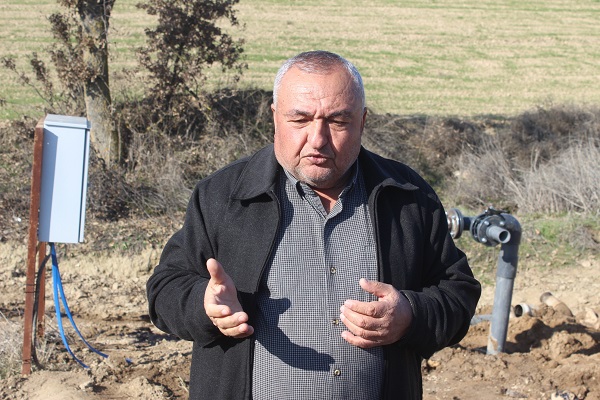 Foto - Manisalı çiftçi hayatının şokunu yaşadı! Su ararken öyle bir şey buldu ki!