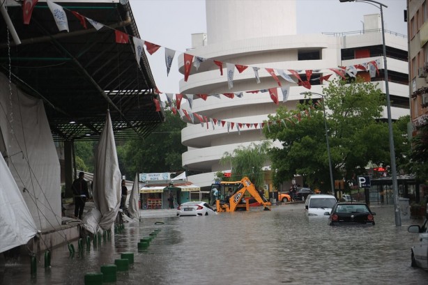 Foto - Mansur Yavaş demedi deme! AFAD uyardı! Ankara'da sağanak yağış Bu görüntülere hazır olun