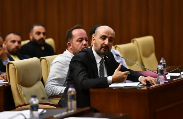 Foto - Mansur'un "okul temizliği" operasyonu elinde patladı!