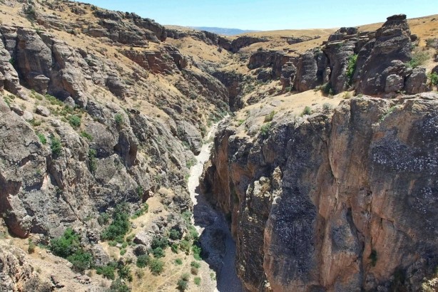 Foto - Mantar toplarken keşfedilen Saklıkapı kanyonu ziyaretçilerini adeta büyülüyor
