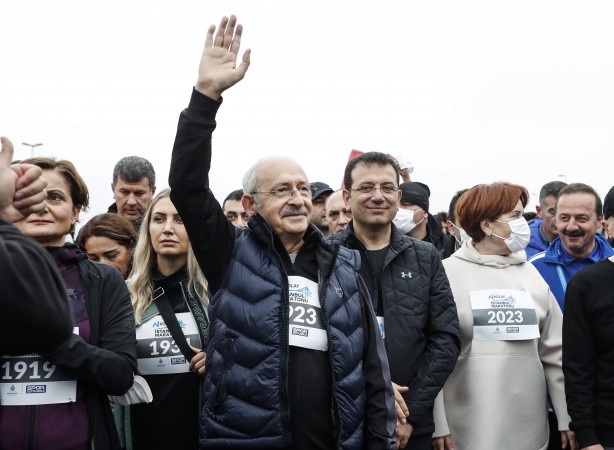 Foto - Maratonda dikkat çeken ayrıntı! Kılıçdaroğlu ve Akşener'in numaraları neyi ifade ediyor?