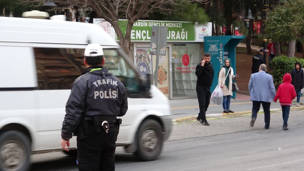 Foto - Mardin'de bomba paniği! Ekipler apar topar harekete geçti