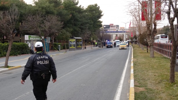 Foto - Mardin'de bomba paniği! Ekipler apar topar harekete geçti