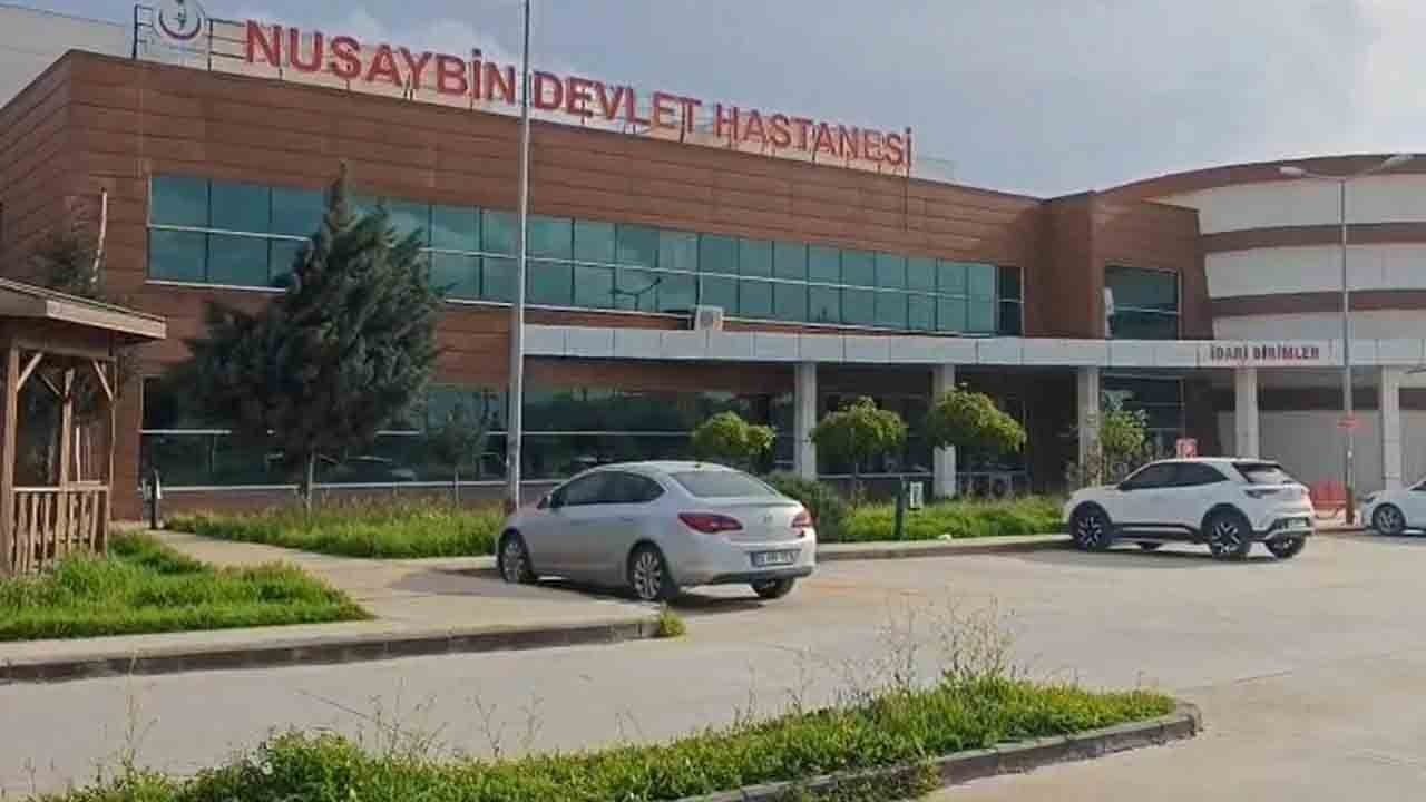 Foto - Mardin'de kanala devrilen otomobilde facia: 4’ü çocuk 6 kişi yaşamını yitirdi 