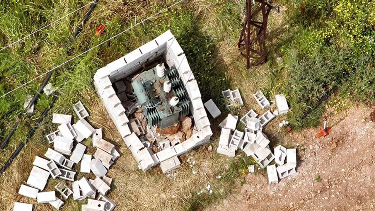 Foto - Mardin'de petrol beklerken arazilerden bakın ne fışkırıyor! Gerçekten yazıklar olsun