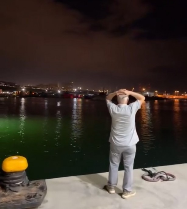 Foto - Marinada tekne ile bot çarpıştı