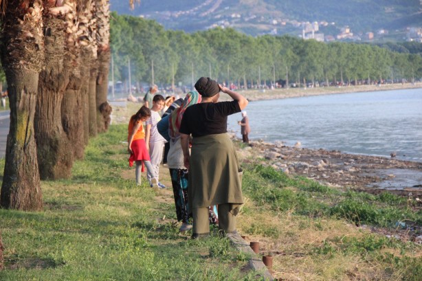 Foto - Marmara Denizi'nde endişelendiren görüntü! Ölü halde kıyıya vurdu