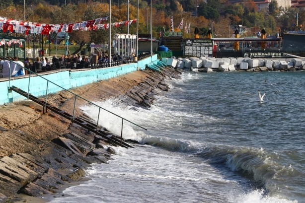 Foto - Marmara Denizi'nde lodos