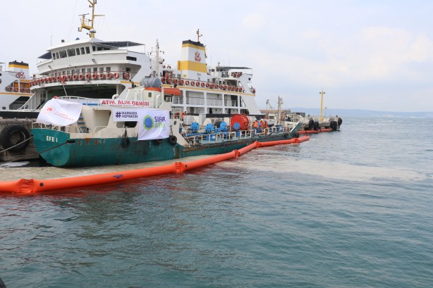 Marmara Denizi'ndeki seferberlik sürüyor