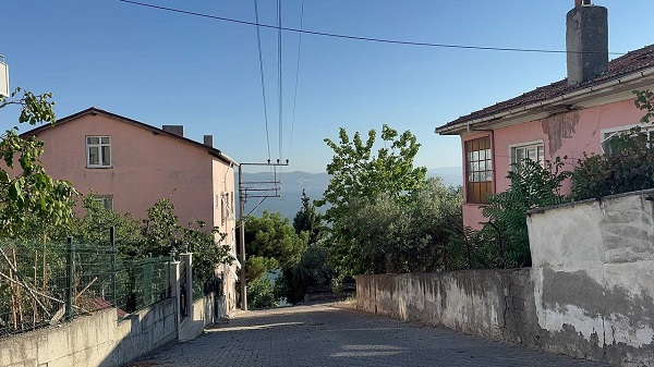 Foto - Marmara Depremi'nde yıkılmayan mahalle! Tek bir tuğlası bile yerinden oynamadı