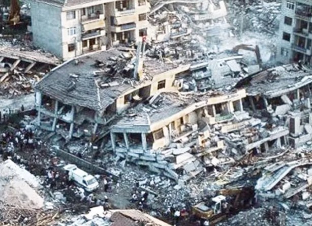 Foto - Marmara Depremi’nin acısı 25 yıldır dinmedi