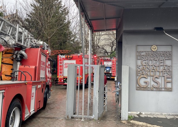 Foto - Marmara Üniversitesinde yangın