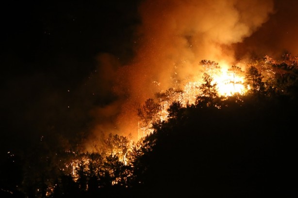 Foto - Marmaris alev alev! İşte son görüntüler