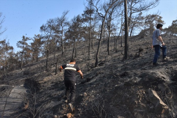 Foto - Marmaris yangınında işte son görüntüler! 14 uçak 20 helikopter seferber oldu