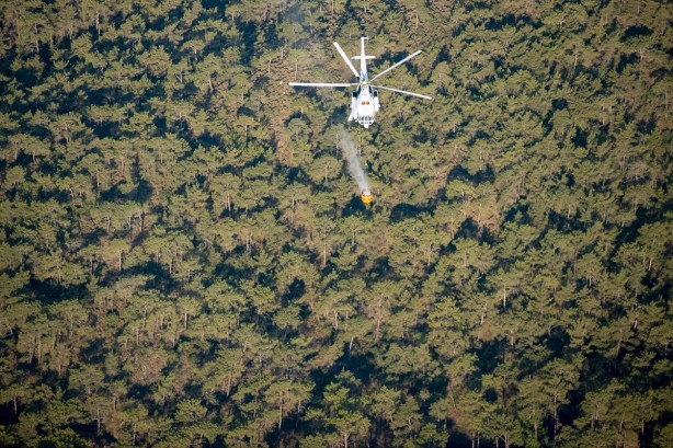 Foto - Marmaris yangınında işte son görüntüler! 14 uçak 20 helikopter seferber oldu